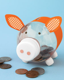 plastic-bottle-piggy-bank